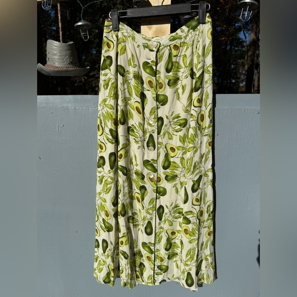 Wilfred Midi Avocado Skirt - Picture 3 of 6